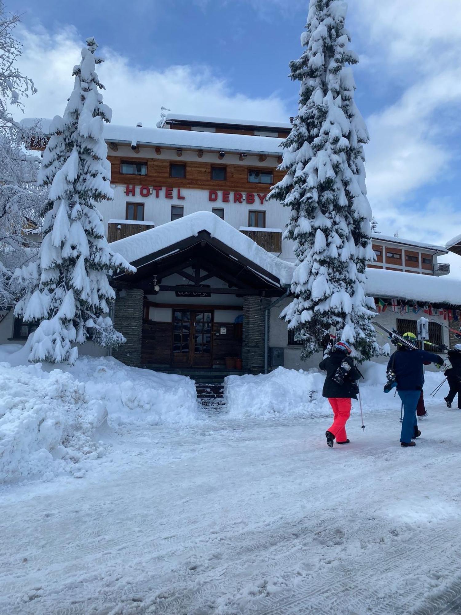 Hotel Derby Bar Oulx 외부 사진